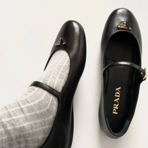 Балетки Prada из мягкой кожи