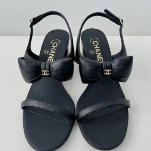 Босоножки Chanel с бантом