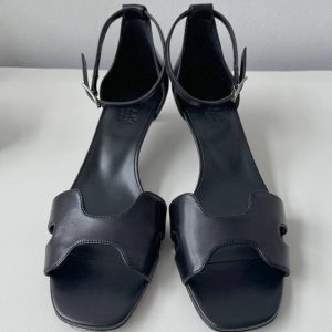 Босоножки Hermes на застежке