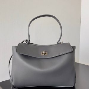 Сумка Balenciaga Rodeo M