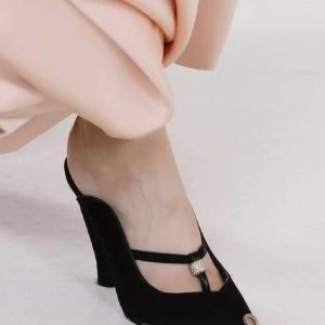 Черные мюли Schiaparelli