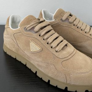 Замшевые кеды Prada