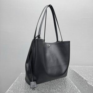 Кожаная сумка Balenciaga Rodeo Tote