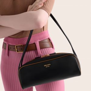 Сумка Prada Swing