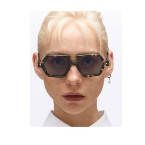 Очки Kuboraum в геометрической оправе