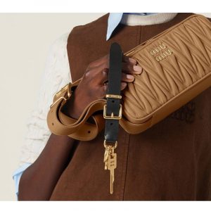 Брелок Miu Miu ключ